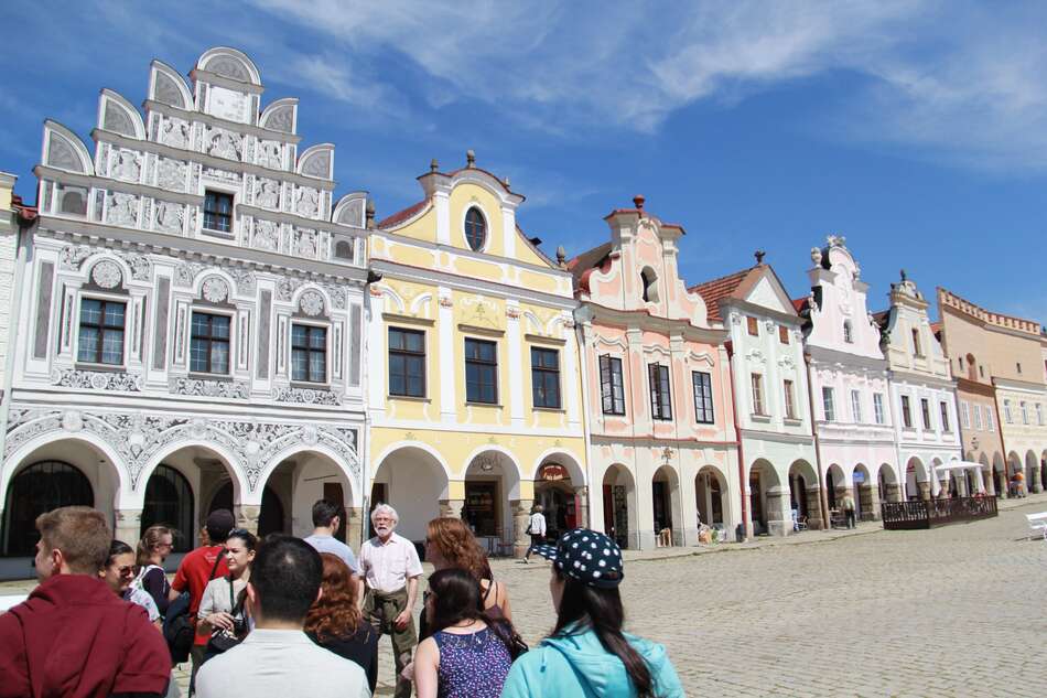 Group of students on a city tour.