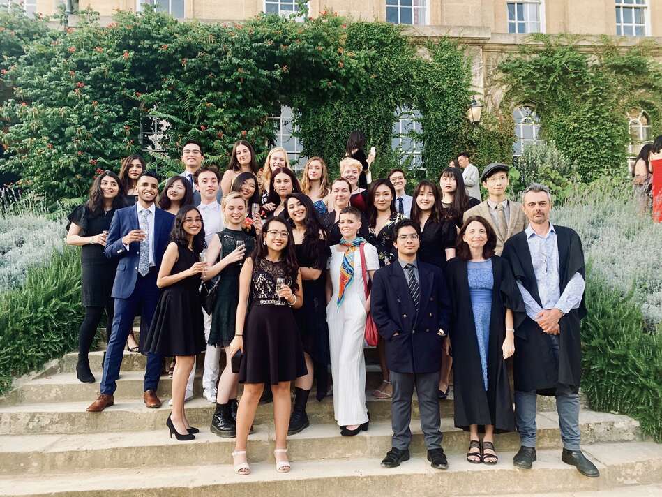 Group of students in front of building at Worcester College