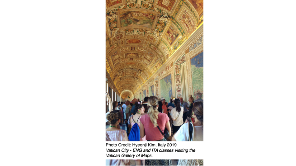 Vatican City - ENG and ITA classes visiting the Vatican Gallery of Maps.